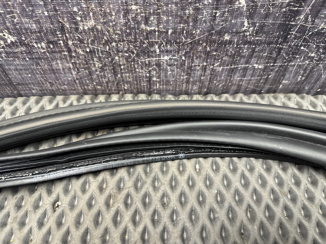 Уплотнитель крышки багажника, 1060 рублей, Красноярск