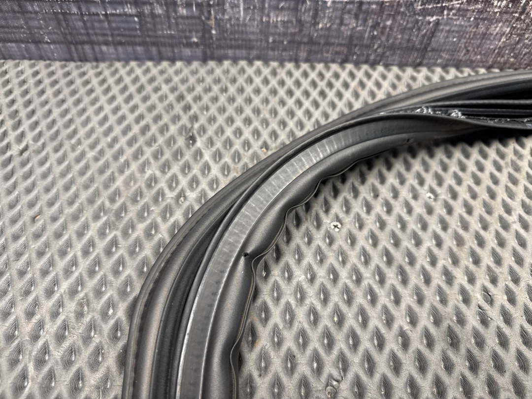 Уплотнитель крышки багажника, 1060 рублей, Красноярск