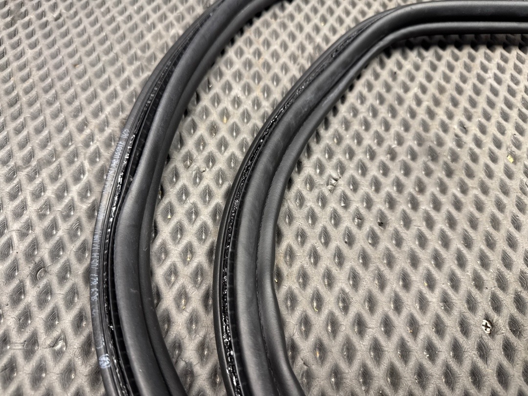 Уплотнитель крышки багажника, 1060 рублей, Красноярск