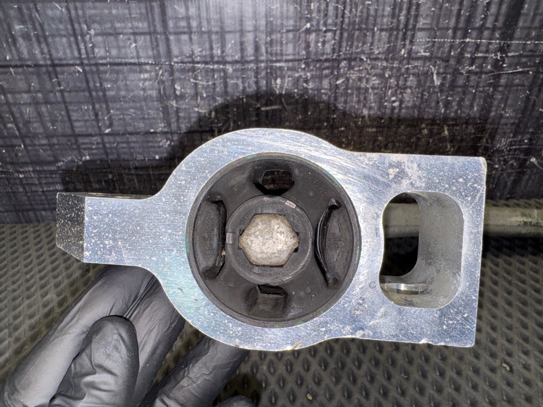 Рычаг подвески, 6110 рублей, Красноярск