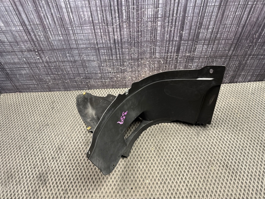 Подкрылок, 2520 рублей, Красноярск