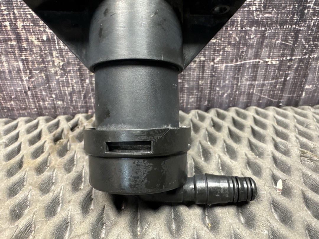 Форсунка омывателя фар, 5860 рублей, Красноярск