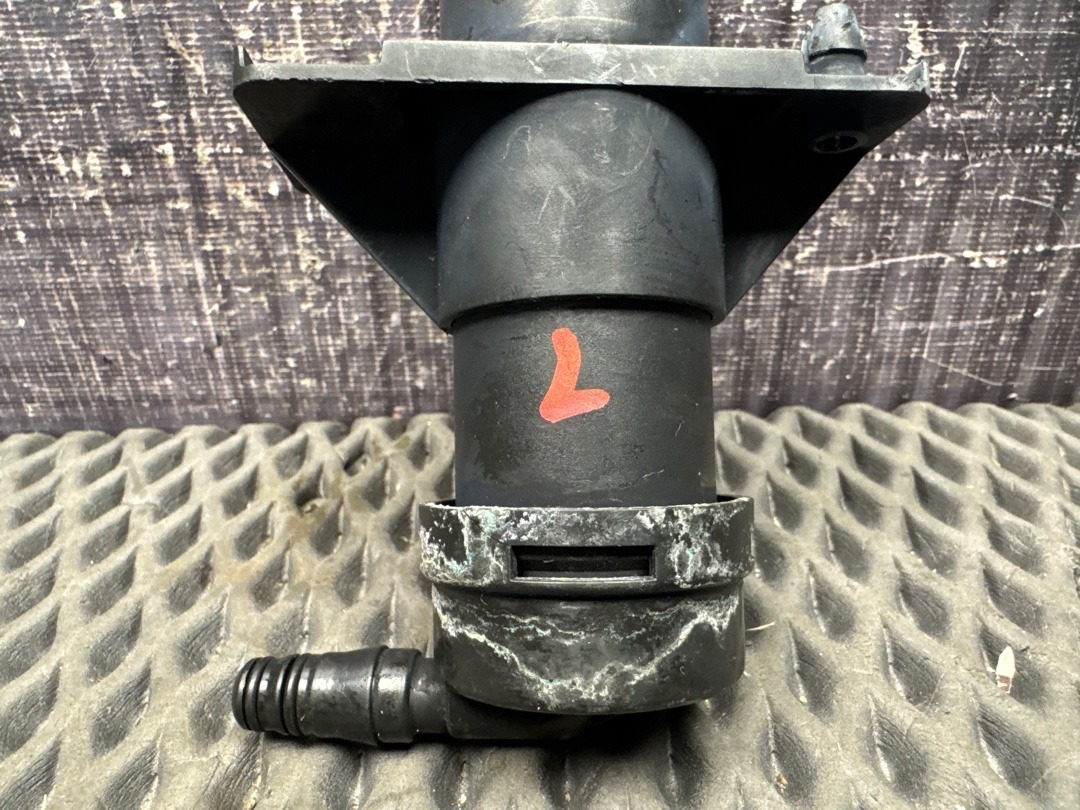 Форсунка омывателя фар, 5860 рублей, Красноярск