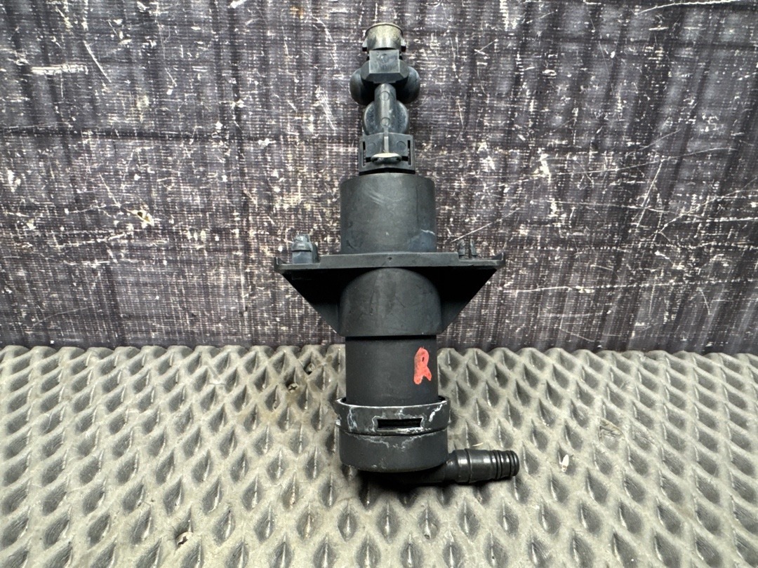 Форсунка омывателя фар, 5860 рублей, Красноярск