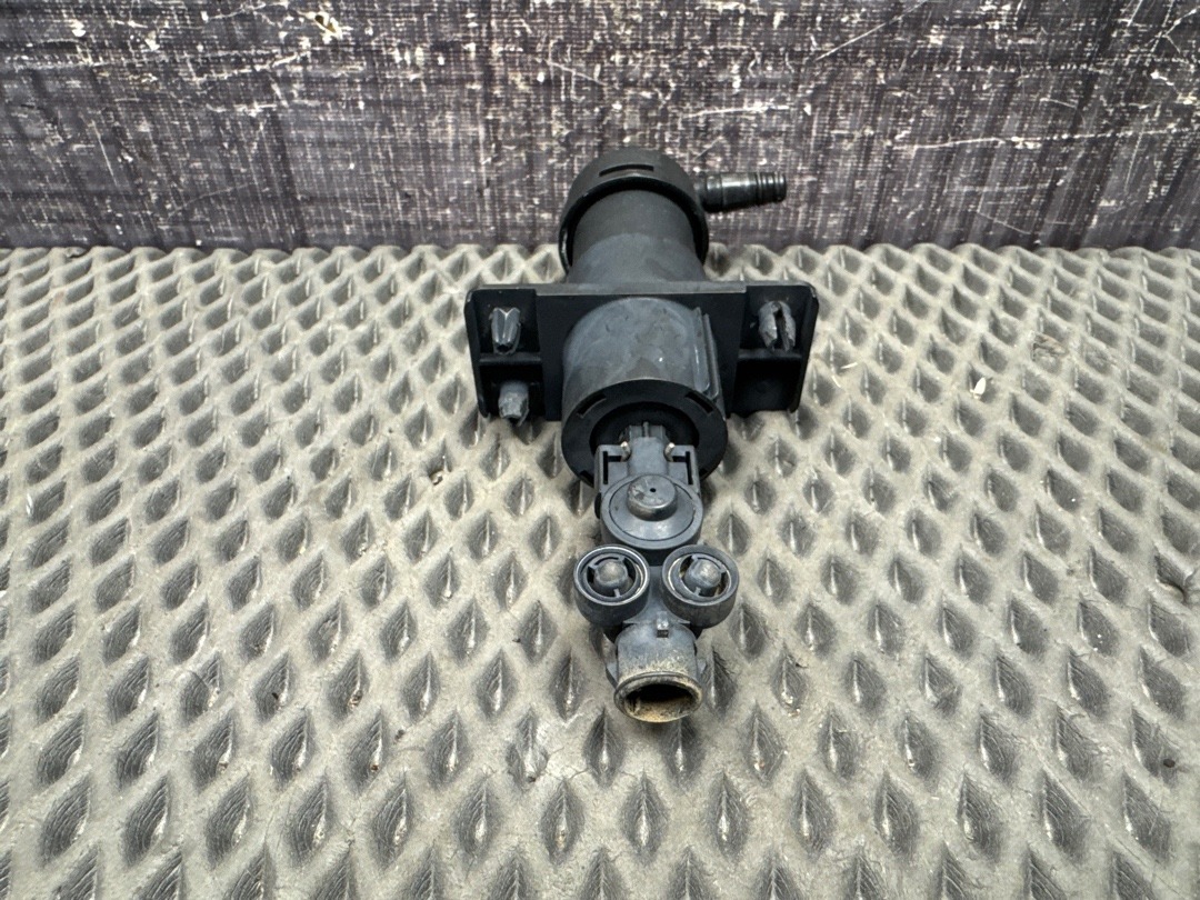 Форсунка омывателя фар, 5860 рублей, Красноярск