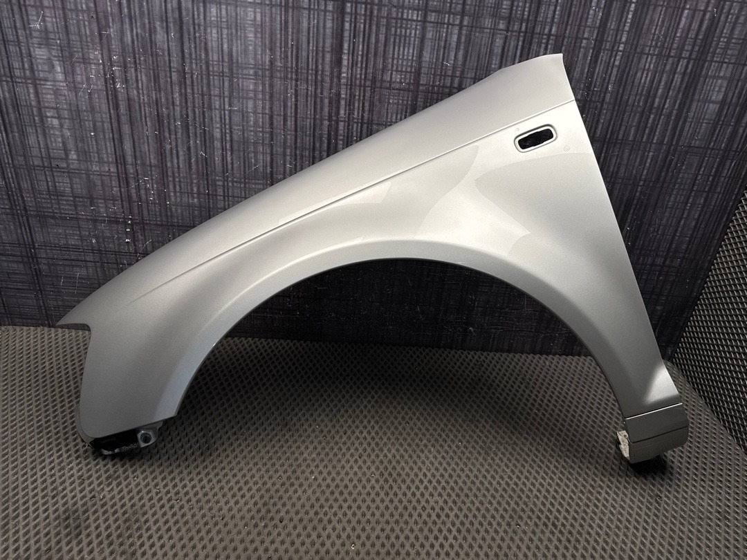 Крыло, 9320 рублей, Красноярск