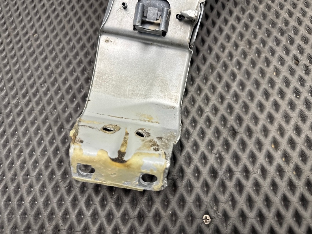 Крыло, 9320 рублей, Красноярск