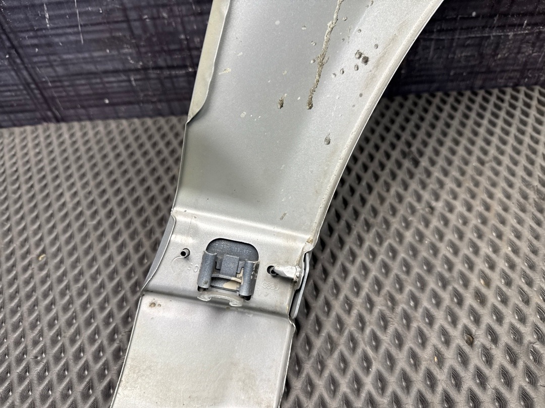 Крыло, 9320 рублей, Красноярск