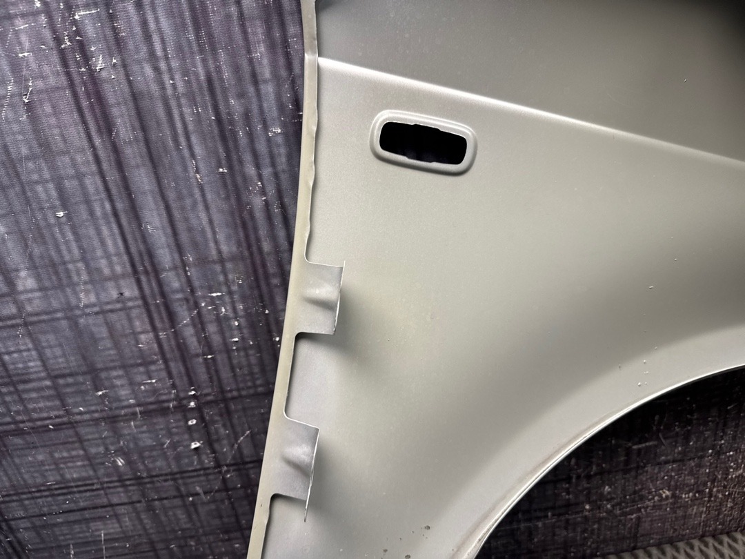 Крыло, 9320 рублей, Красноярск