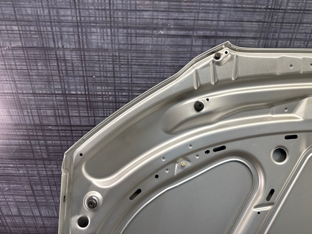 Капот, 12340 рублей, Красноярск