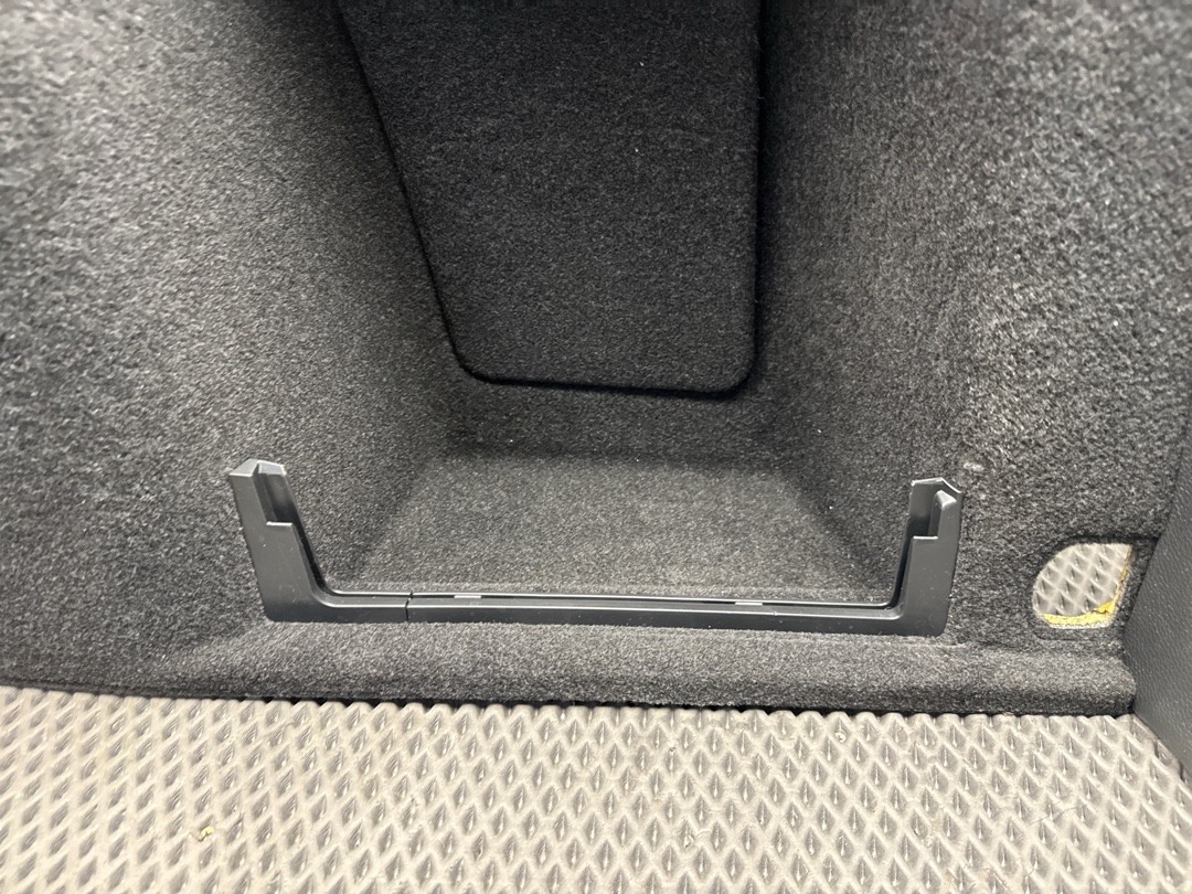 Обшивка багажника, 1920 рублей, Красноярск