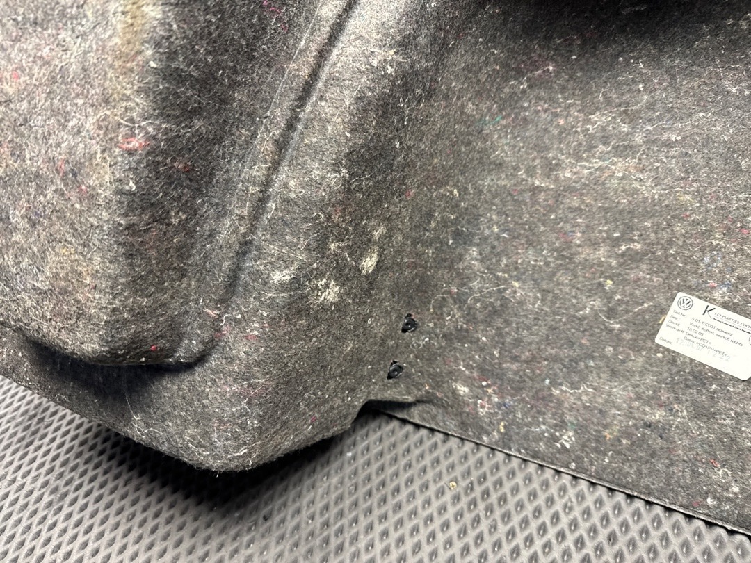 Обшивка багажника, 1920 рублей, Красноярск