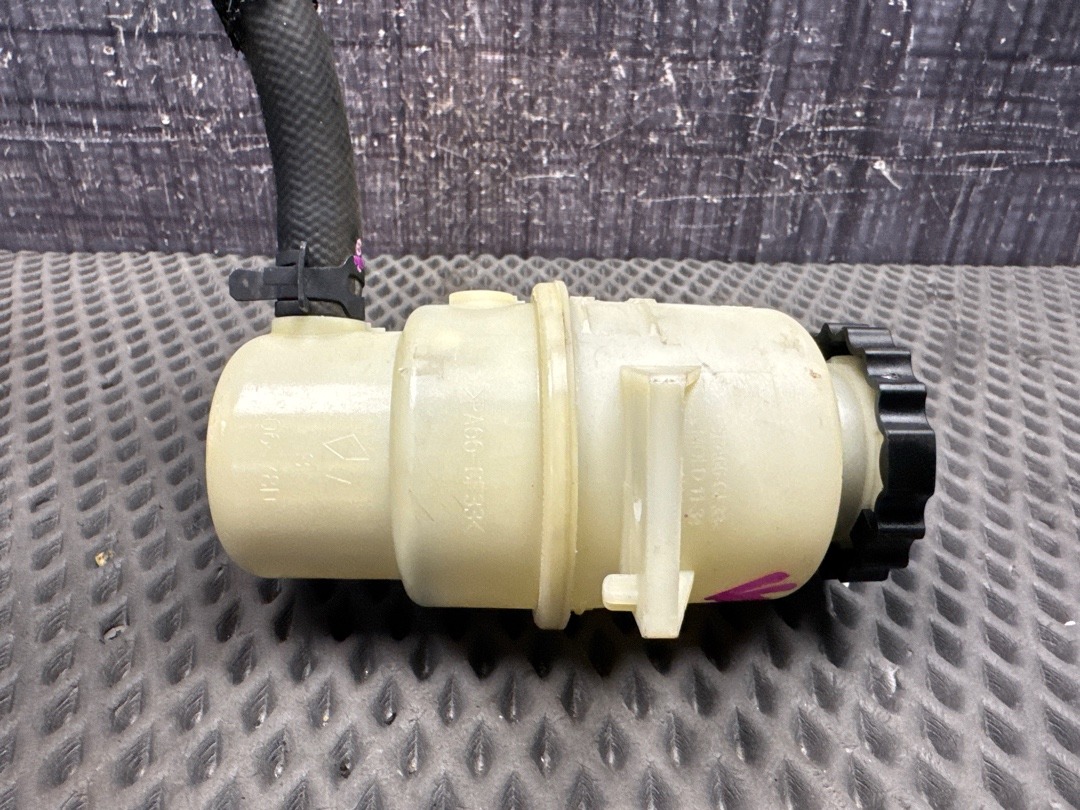 Бачок гидроусилителя, 3170 рублей, Красноярск