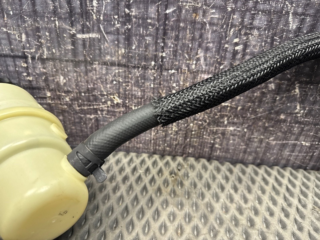 Бачок гидроусилителя, 3170 рублей, Красноярск