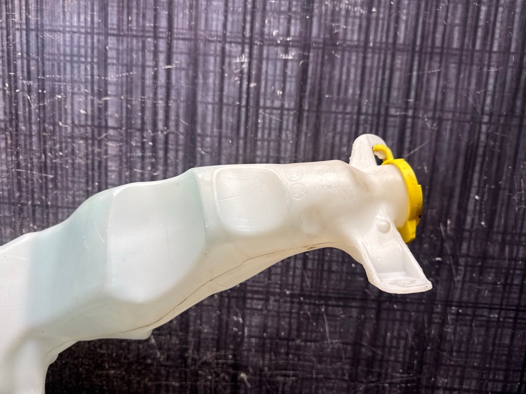 Бачок омывателя, 6460 рублей, Красноярск