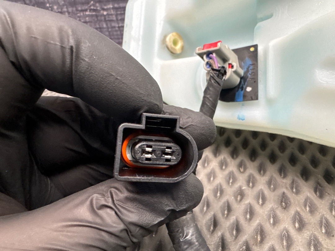 Бачок омывателя, 6460 рублей, Красноярск