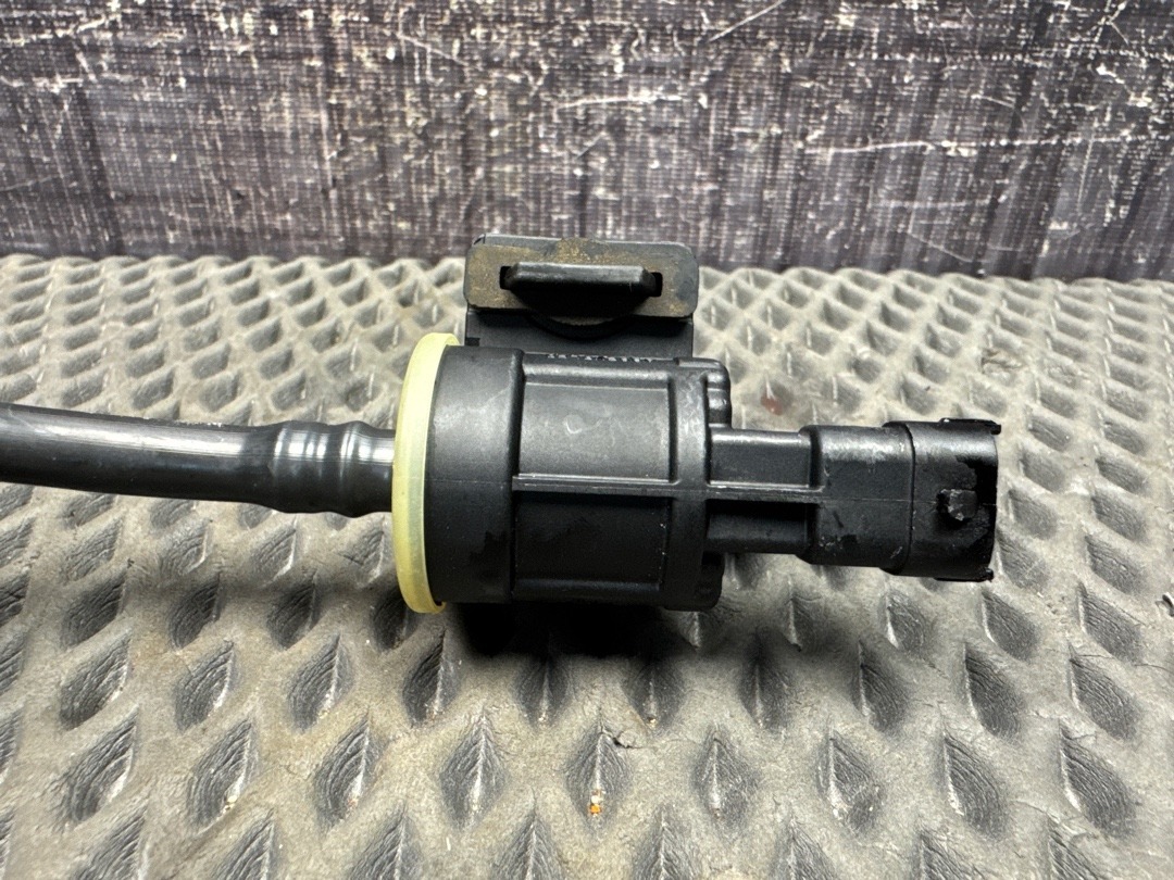 Клапан вентиляции топливного бака, 4280 рублей, Красноярск