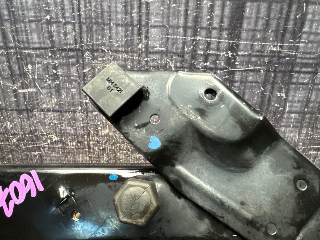 Кронштейн, 4270 рублей, Красноярск