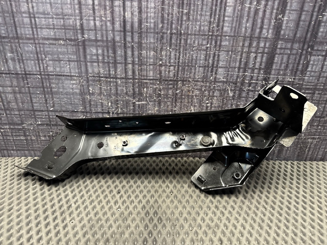 Кронштейн, 4270 рублей, Красноярск