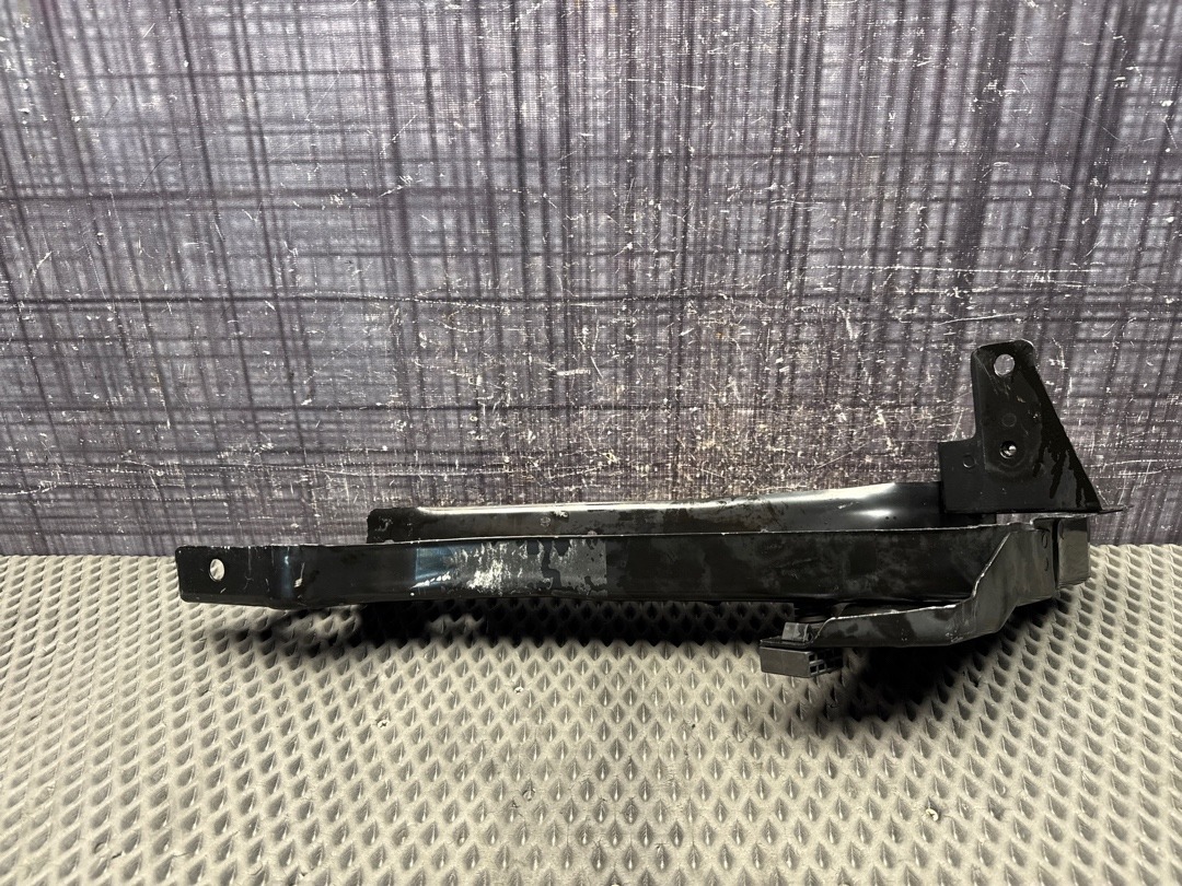 Кронштейн, 4270 рублей, Красноярск