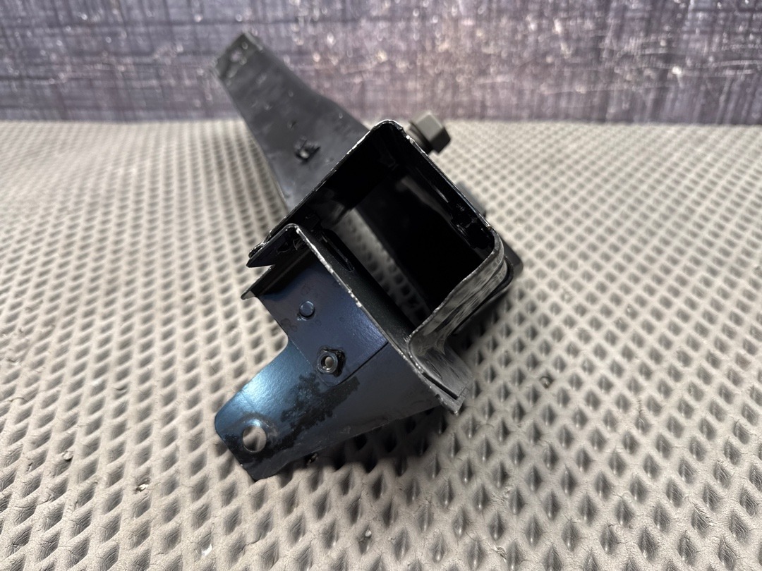 Кронштейн, 4270 рублей, Красноярск