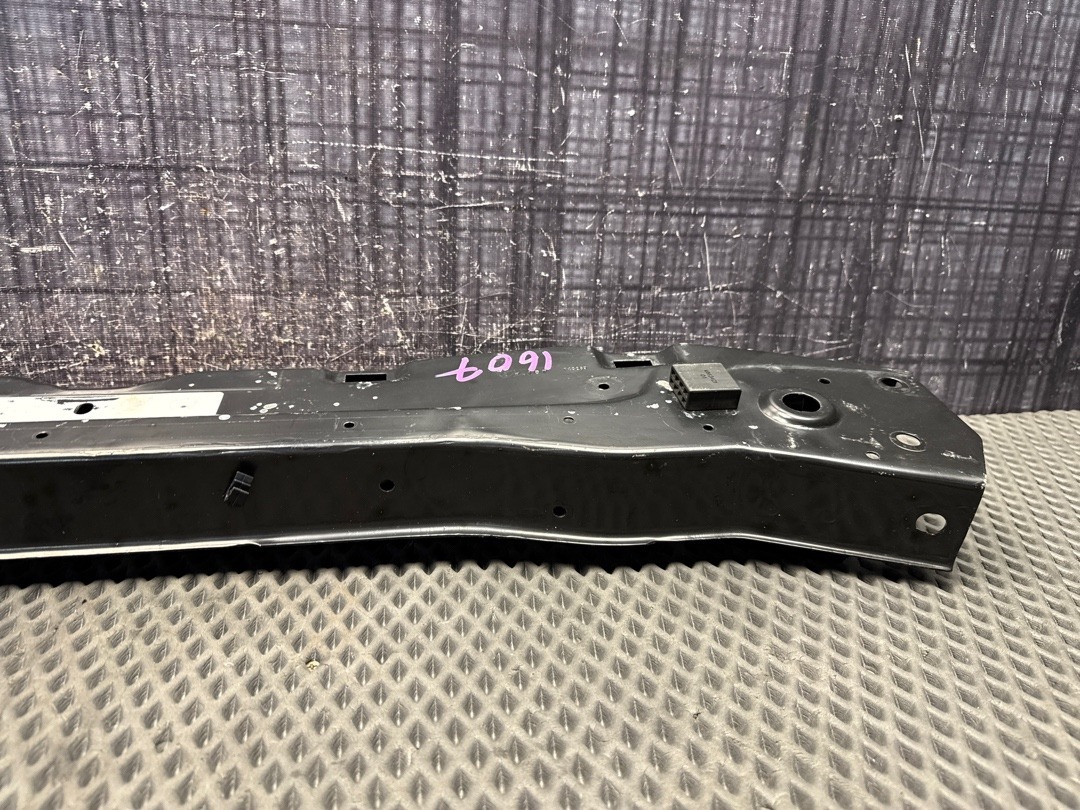 Рамка радиатора, 9880 рублей, Красноярск