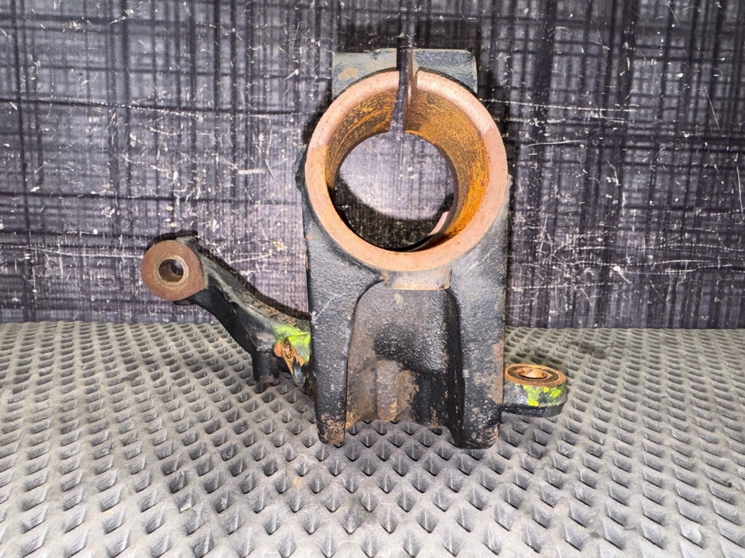 Поворотный кулак, 2370 рублей, Красноярск