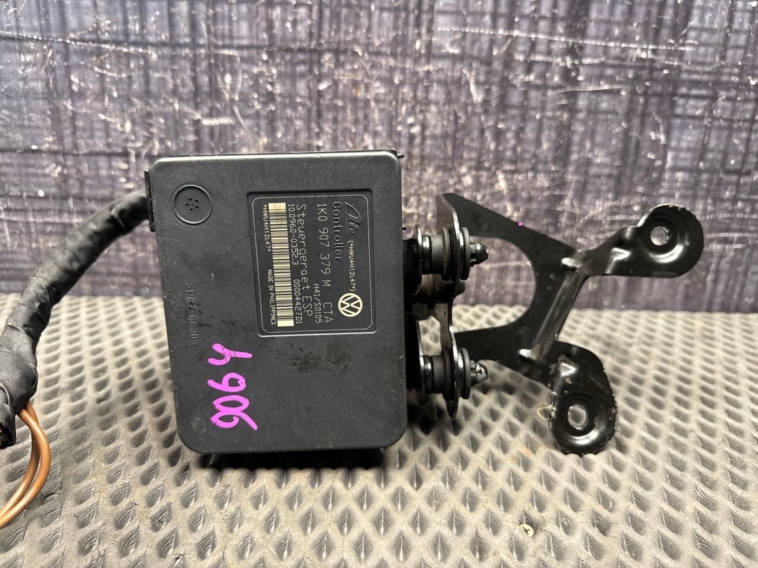 Блок ABS, 2320 рублей, Красноярск