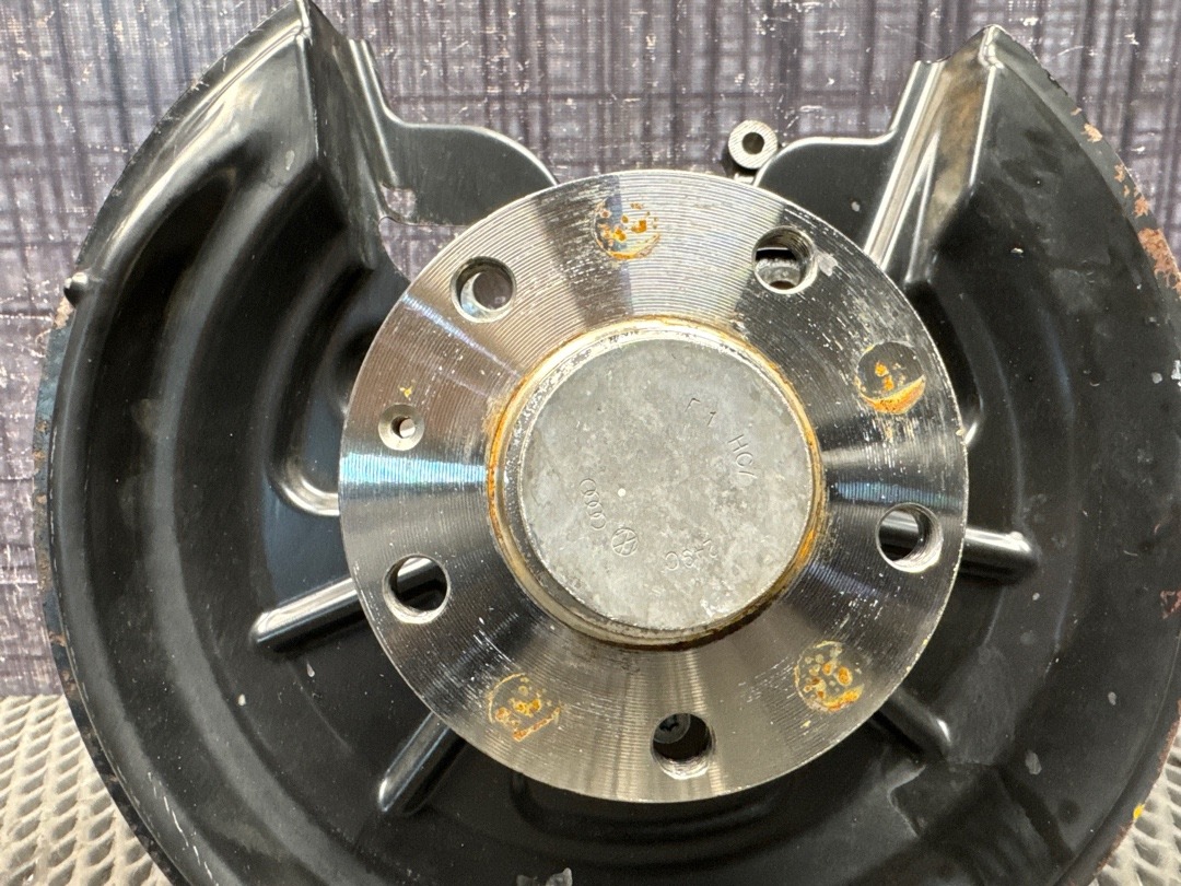 Поворотный кулак, 3680 рублей, Красноярск