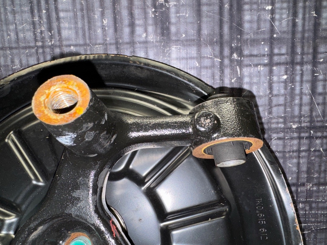 Поворотный кулак, 3680 рублей, Красноярск