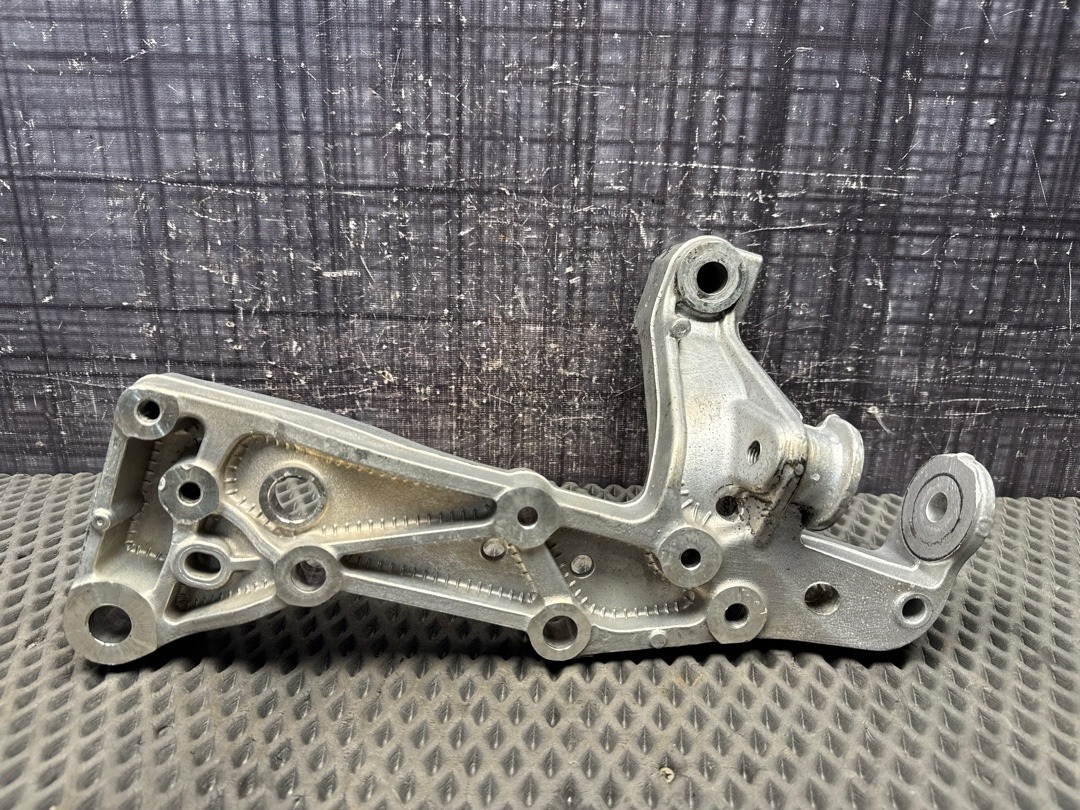 Кронштейн, 3180 рублей, Красноярск