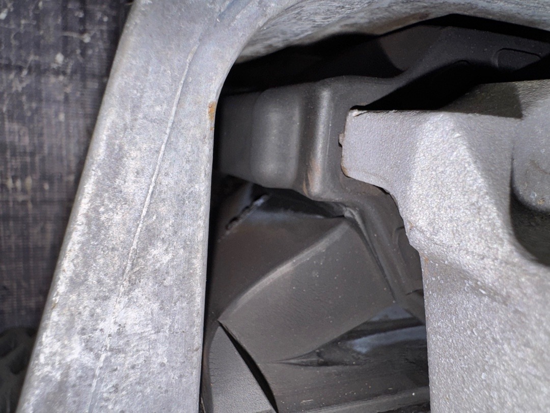 Подушка двигателя, 3730 рублей, Красноярск