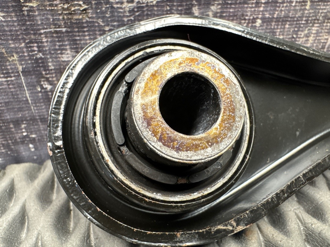 Рычаг подвески, 1520 рублей, Красноярск