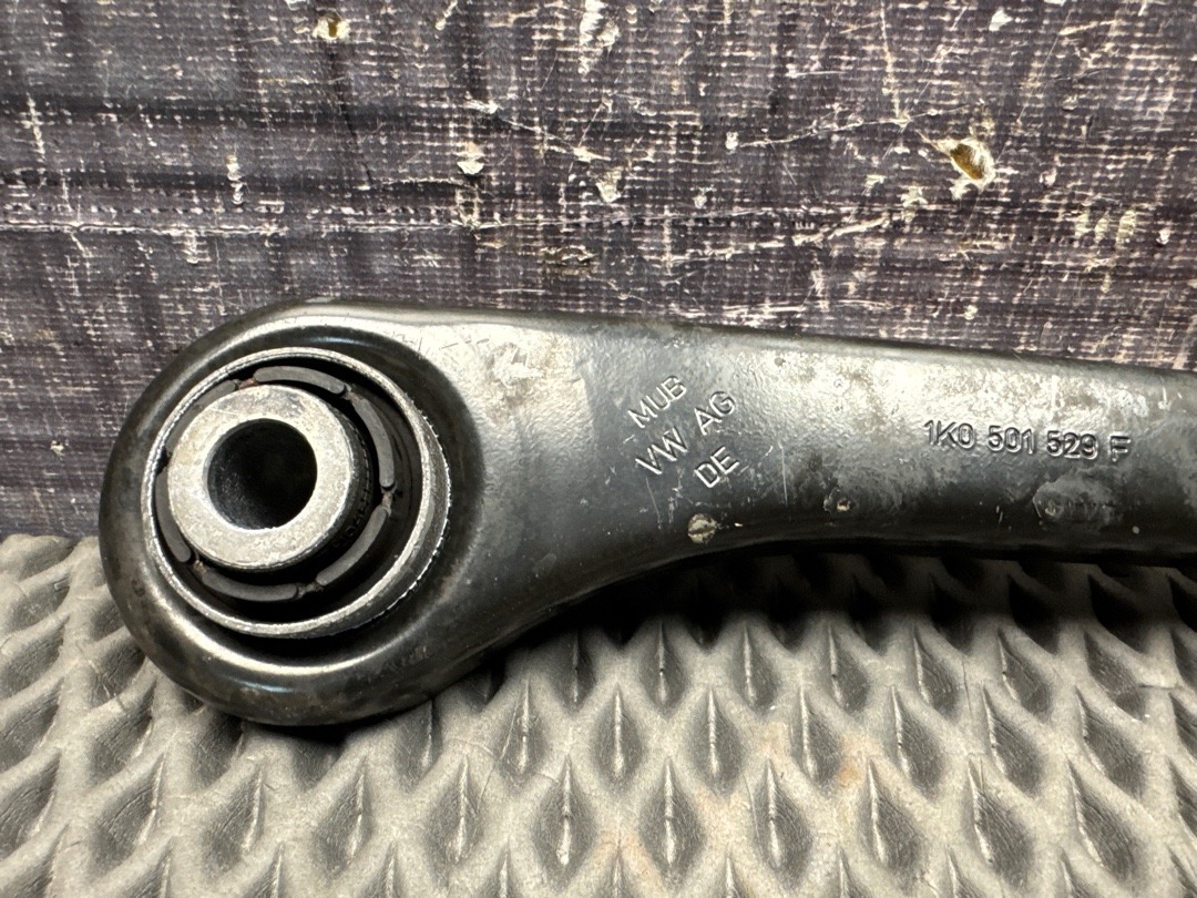 Рычаг подвески, 1520 рублей, Красноярск