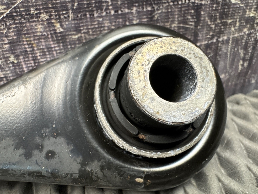 Рычаг подвески, 1520 рублей, Красноярск