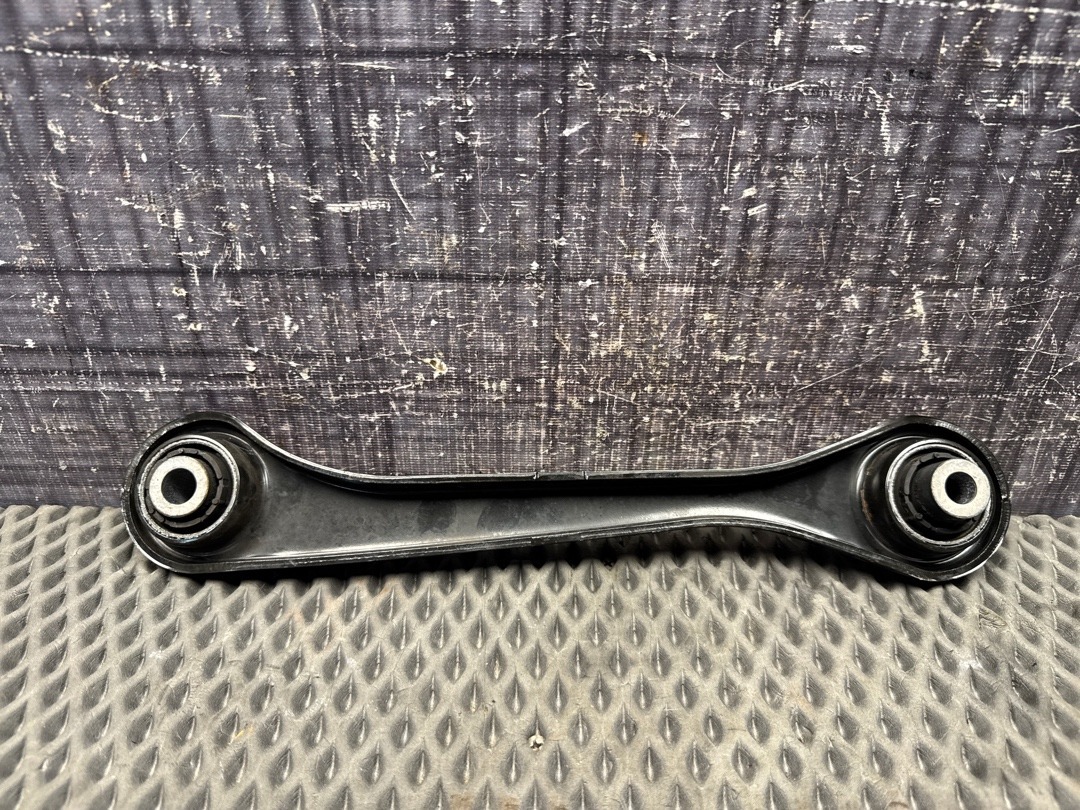 Рычаг подвески, 1520 рублей, Красноярск