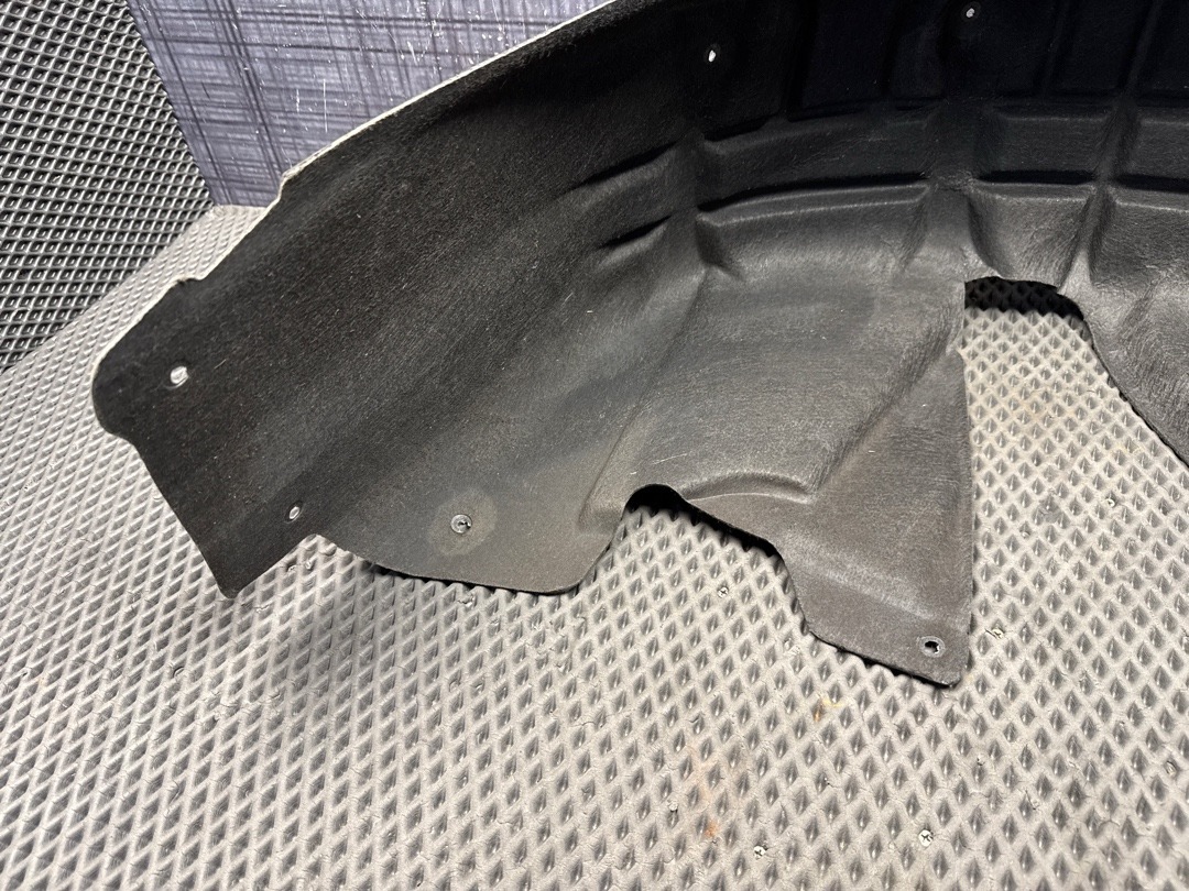 Подкрылок, 2710 рублей, Красноярск