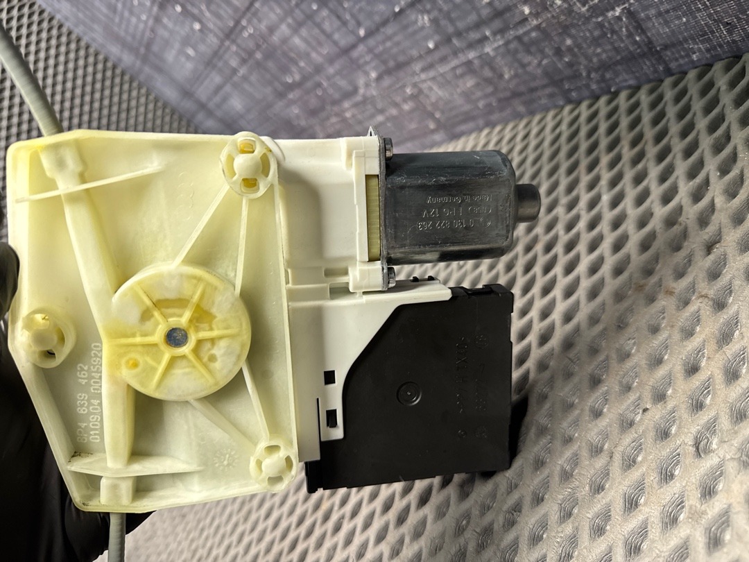 Стеклоподъемник, 1920 рублей, Красноярск