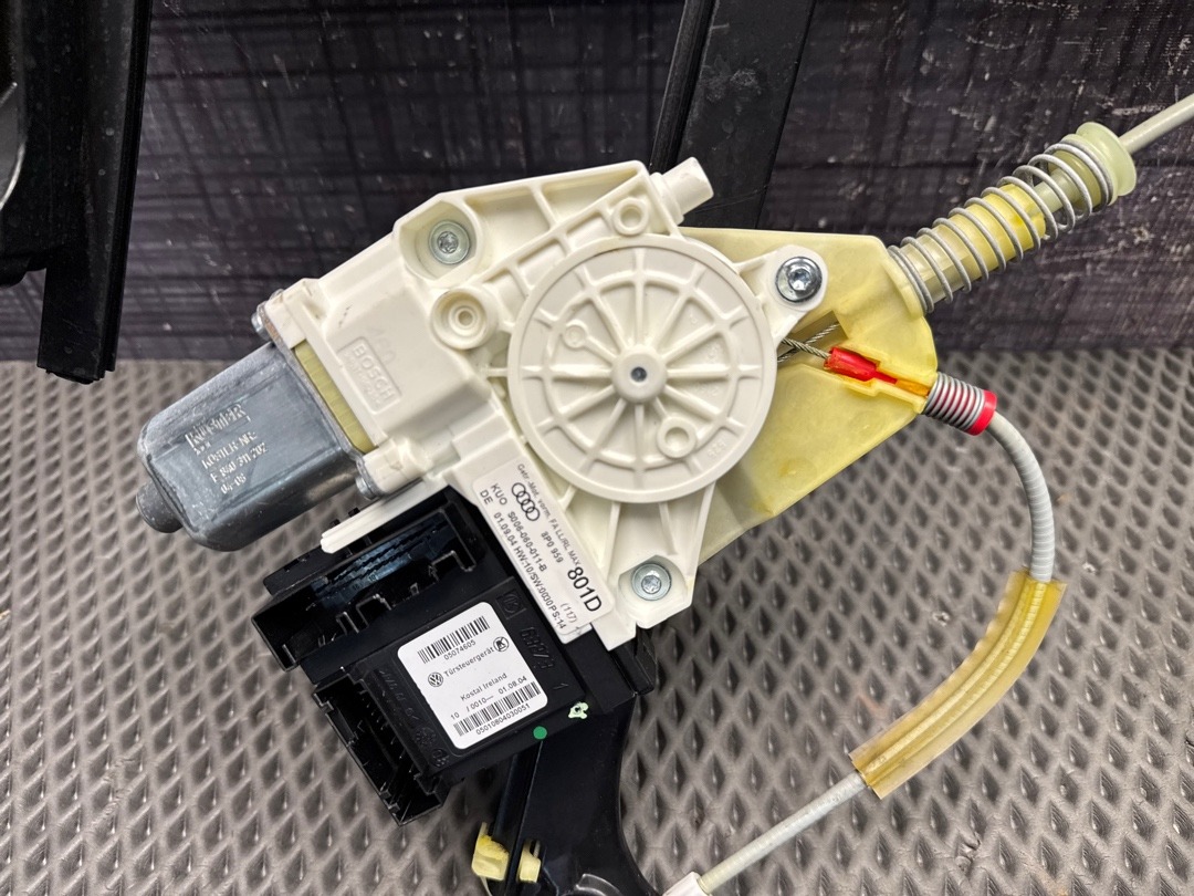 Стеклоподъемник, 4410 рублей, Красноярск