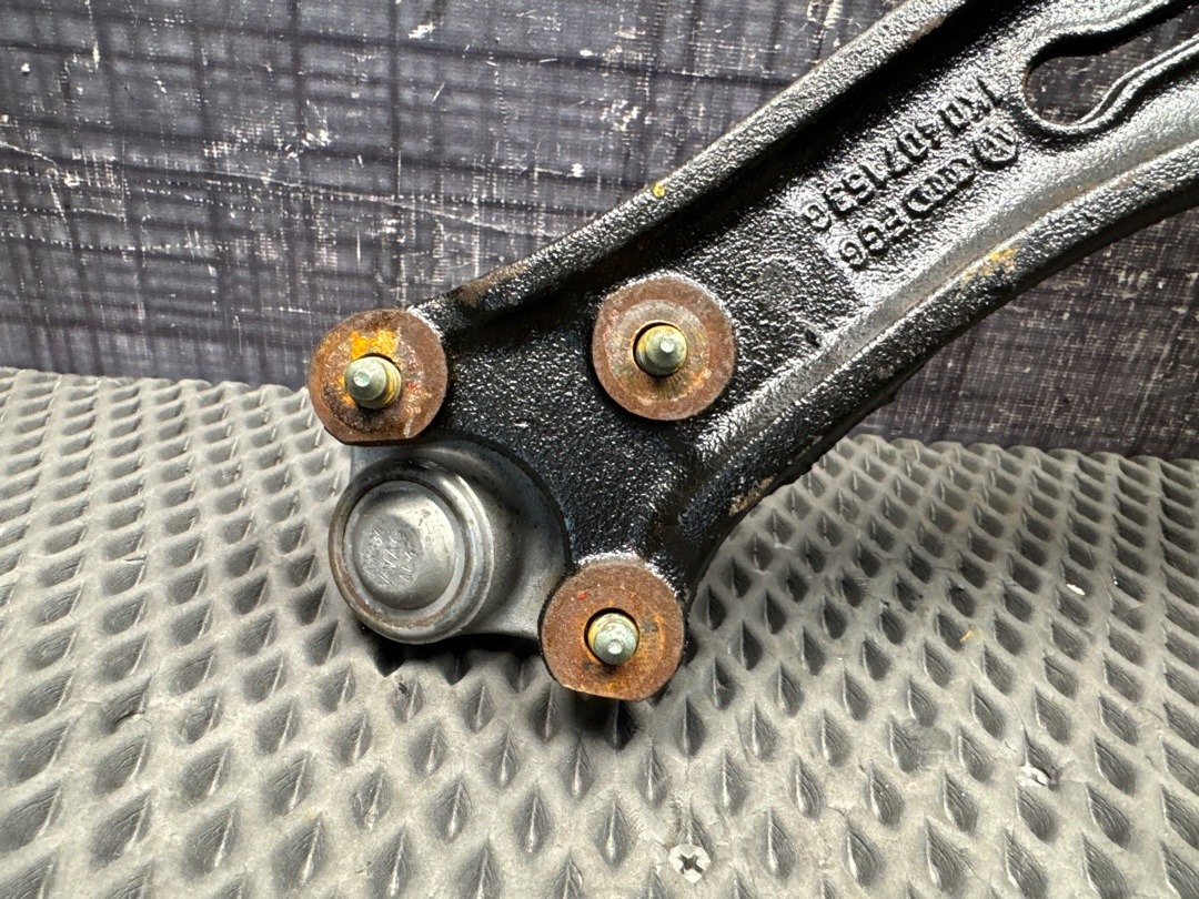 Рычаг подвески, 4110 рублей, Красноярск