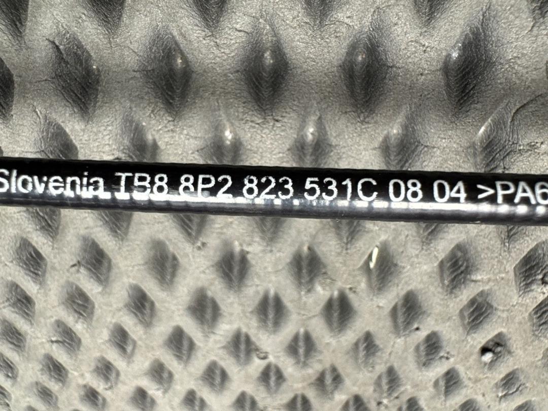 Замок капота, 1820 рублей, Красноярск