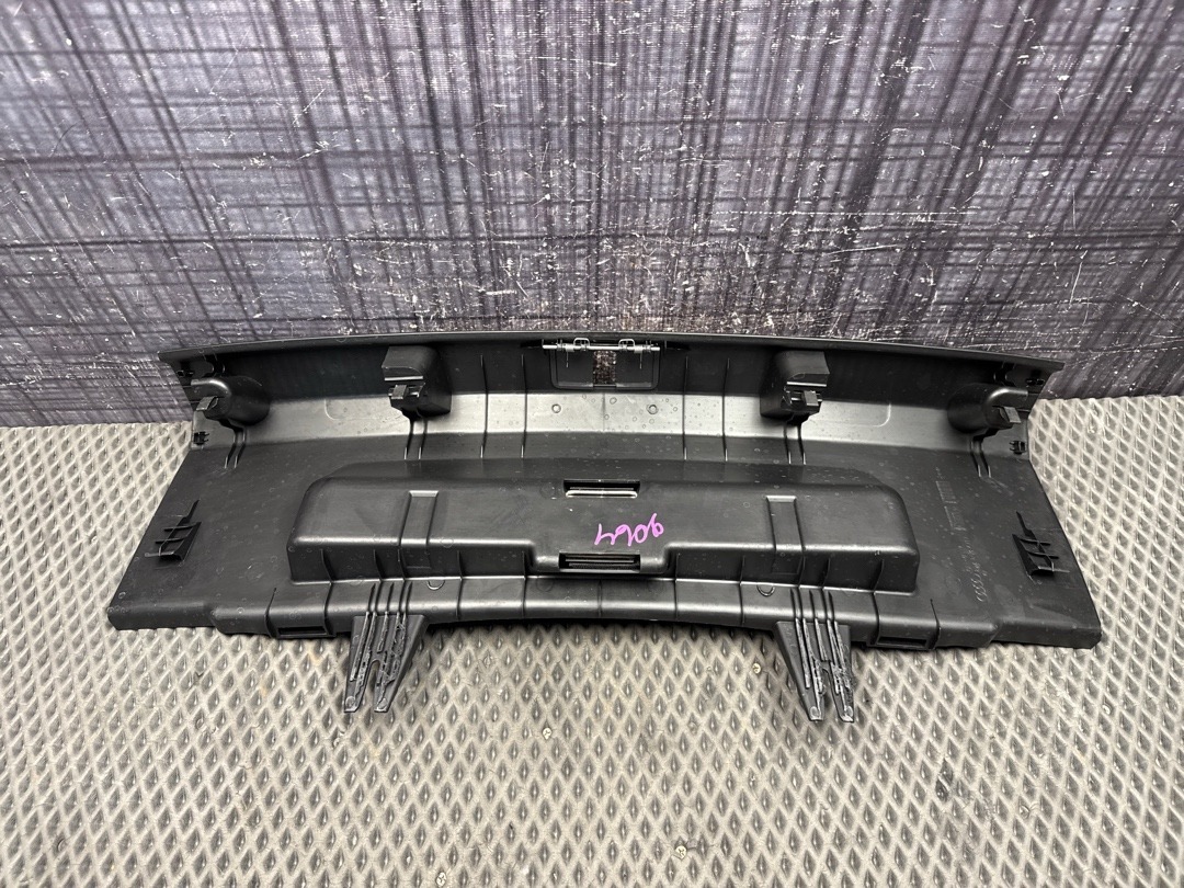 Пластик багажника, 1330 рублей, Красноярск