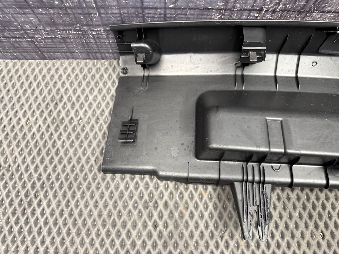 Пластик багажника, 1330 рублей, Красноярск