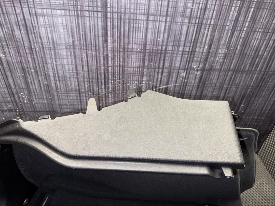 Обшивка багажника, 2990 рублей, Красноярск