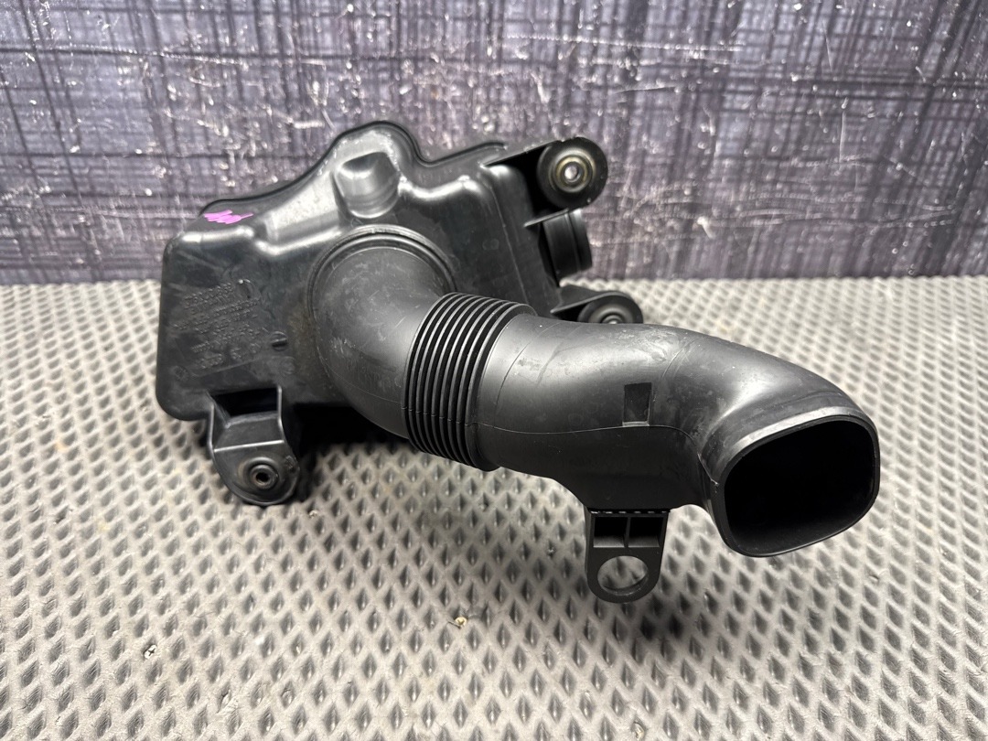 Резонатор воздушного фильтра, 2010 рублей, Красноярск