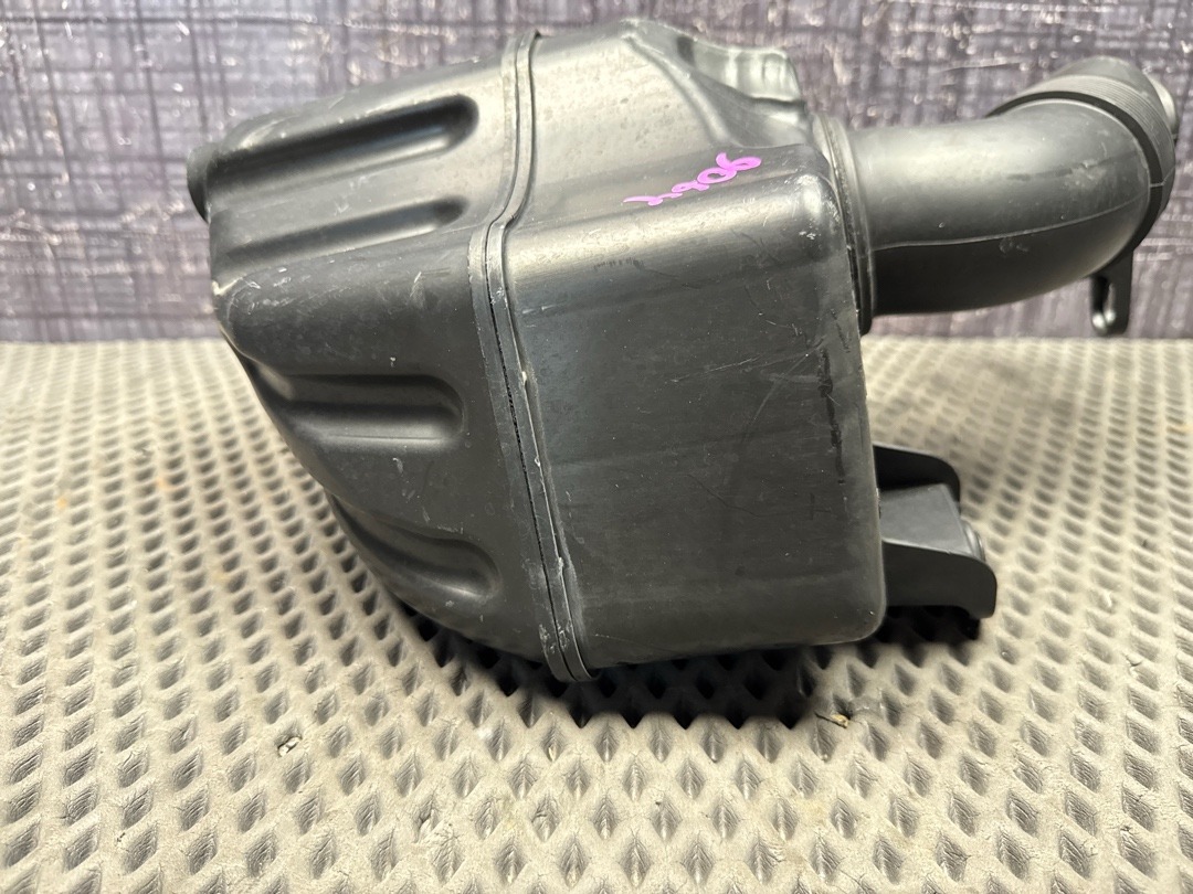 Резонатор воздушного фильтра, 2010 рублей, Красноярск