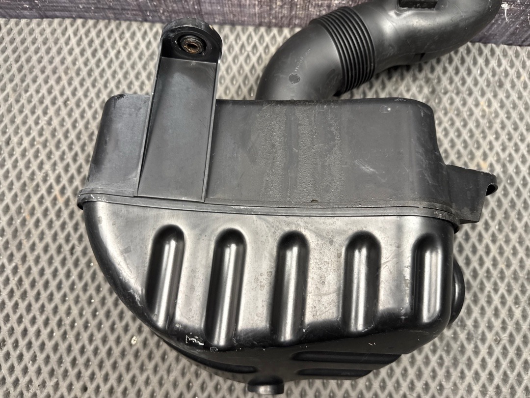 Резонатор воздушного фильтра, 2010 рублей, Красноярск