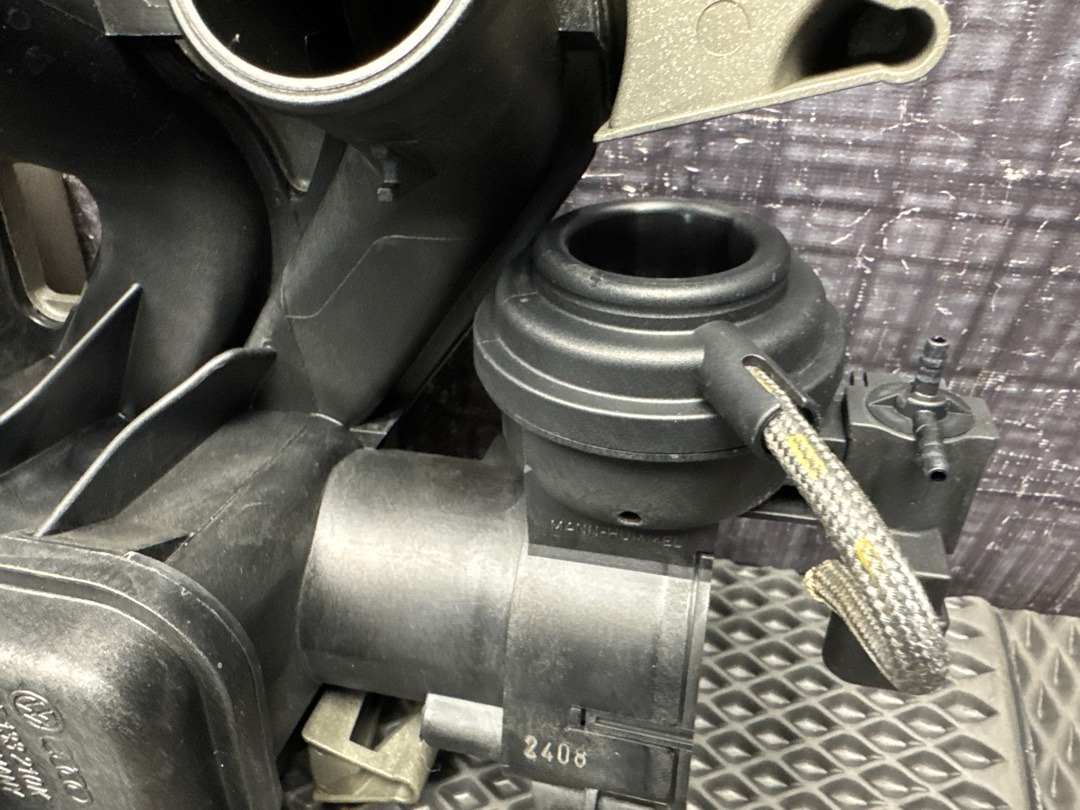 Коллектор впускной, 4220 рублей, Красноярск