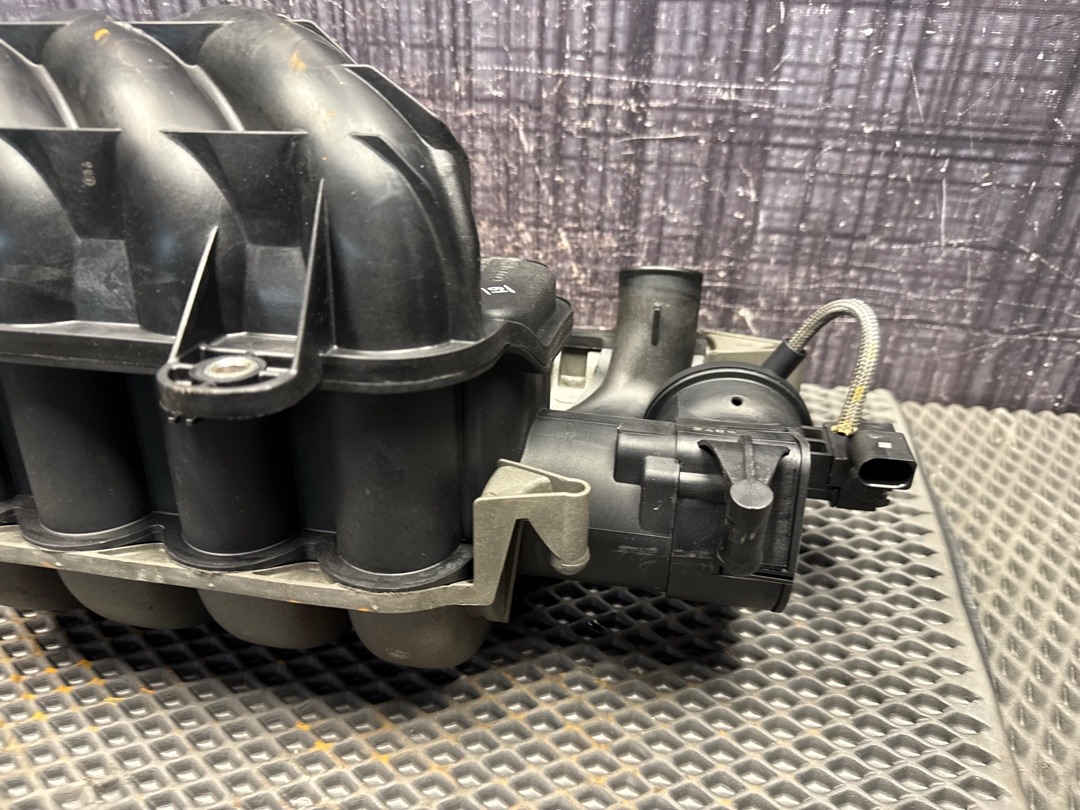 Коллектор впускной, 4220 рублей, Красноярск