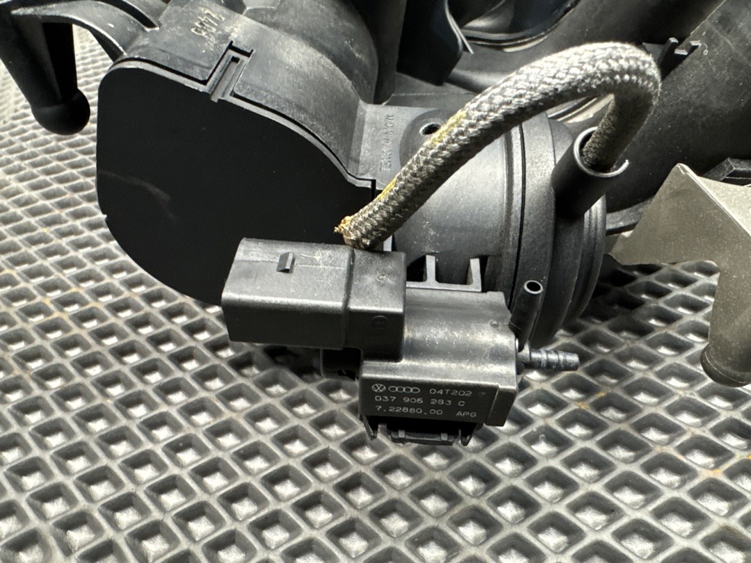 Коллектор впускной, 4220 рублей, Красноярск